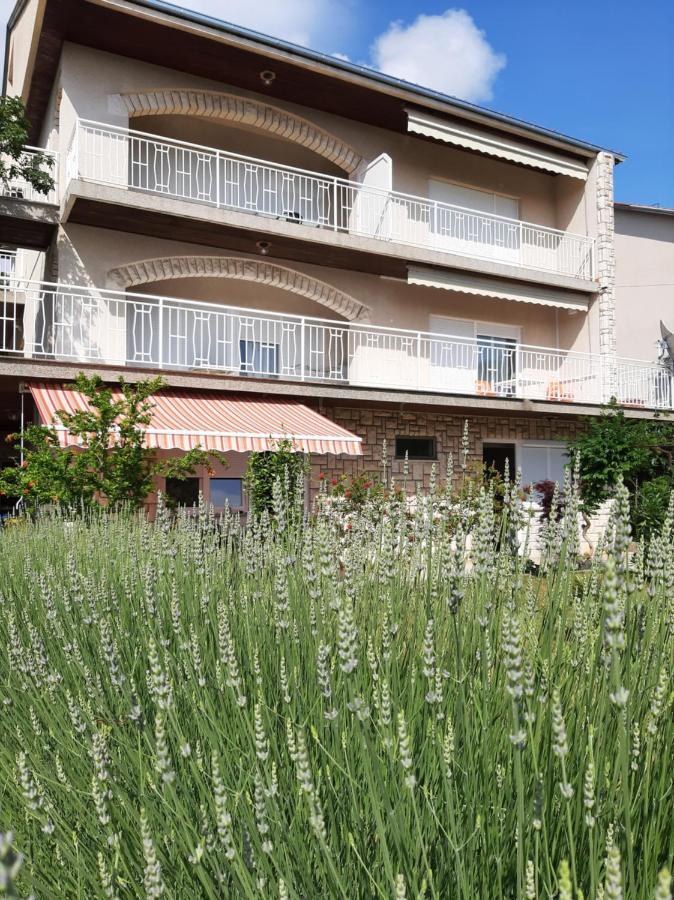 Apartment Lucija Dramalj Exterior foto