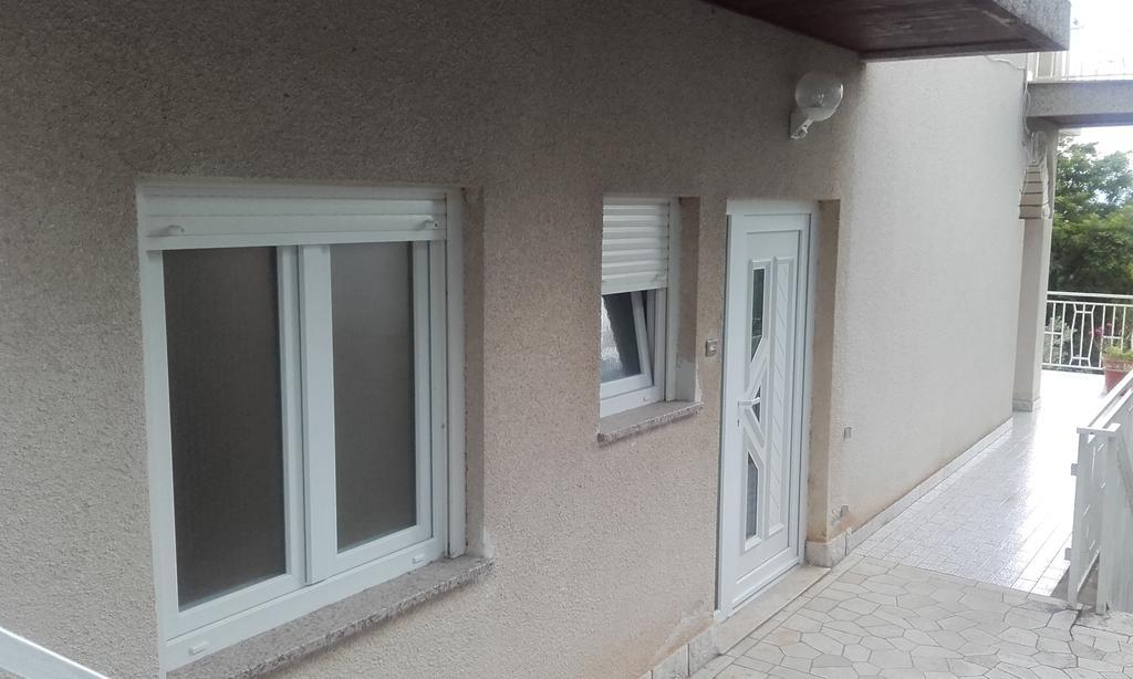 Apartment Lucija Dramalj Exterior foto